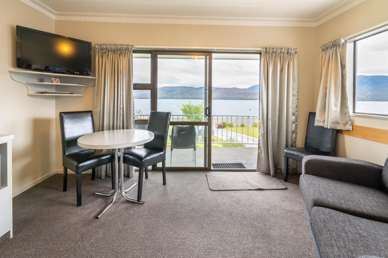 Lakeside Motel & Apartments Te Anau Luaran gambar